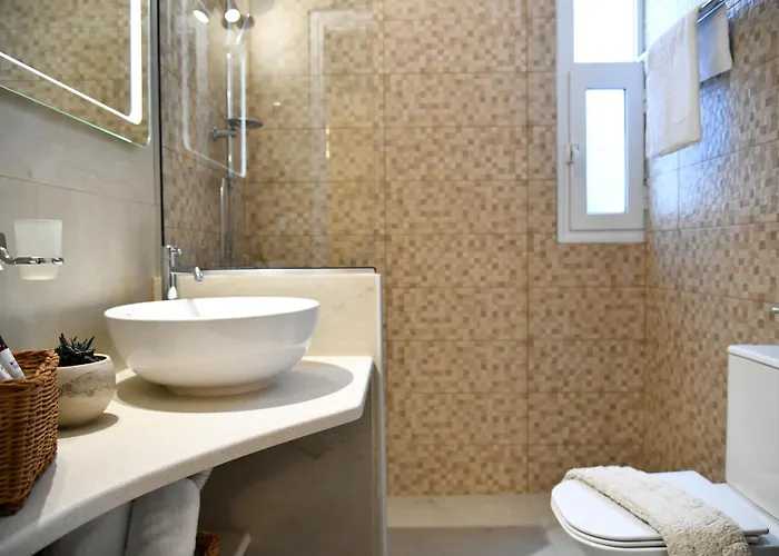 Secret Yard Luxury شقة Anemomylos