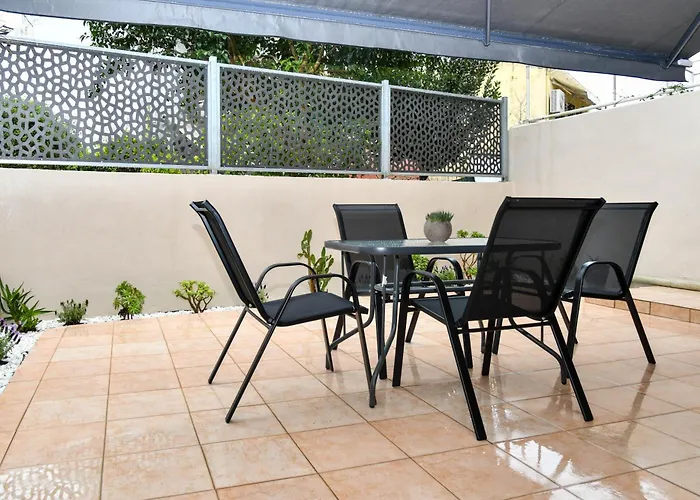 شقة Secret Yard Luxury *